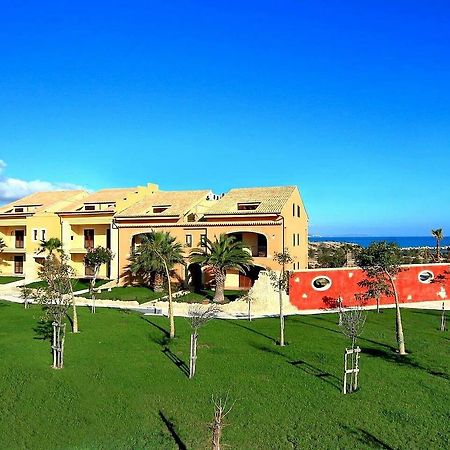 Marina di Cala del Sole Licata Exterior foto